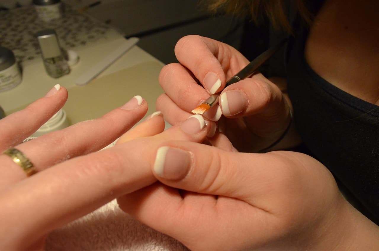 fingernails photo